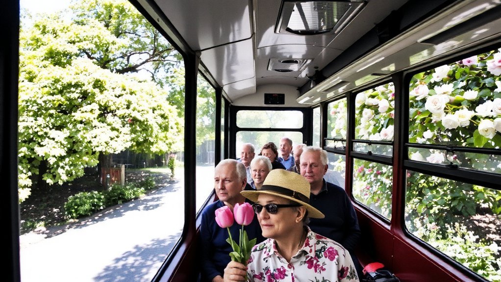 cozy bus scheduled stops