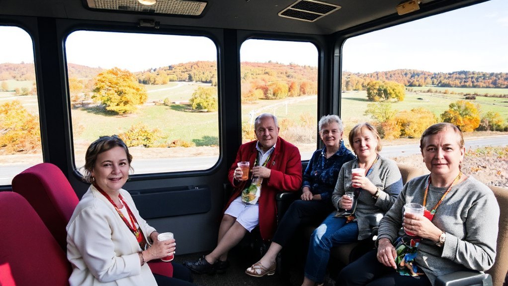 organized senior budget tours